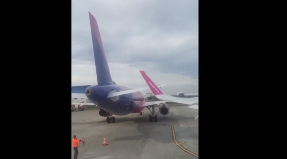 Două avioane Wizz Air s-au ciocnit pe aeroportul din Suceava